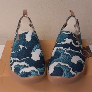 Uin wave sz 9 Brand new in box Mens